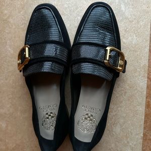 Adorable black loafers by Vince Camuto! Size 6.5